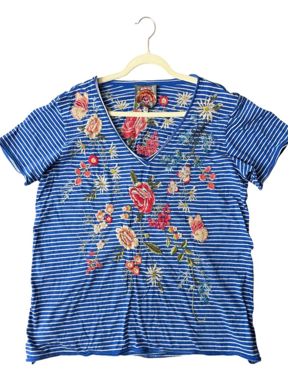 Johnny Was Catalina Everyday Tee Embroidered Floral Stripe V-Neck Tee Blue XL - Picture 4 of 11